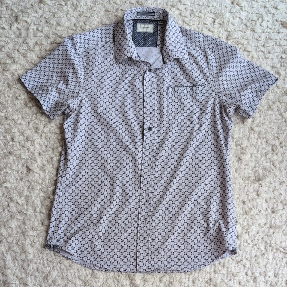 7 Diamonds Men's Small Freedom Train Stretch Gray Geometric Short Sleeve Shirt